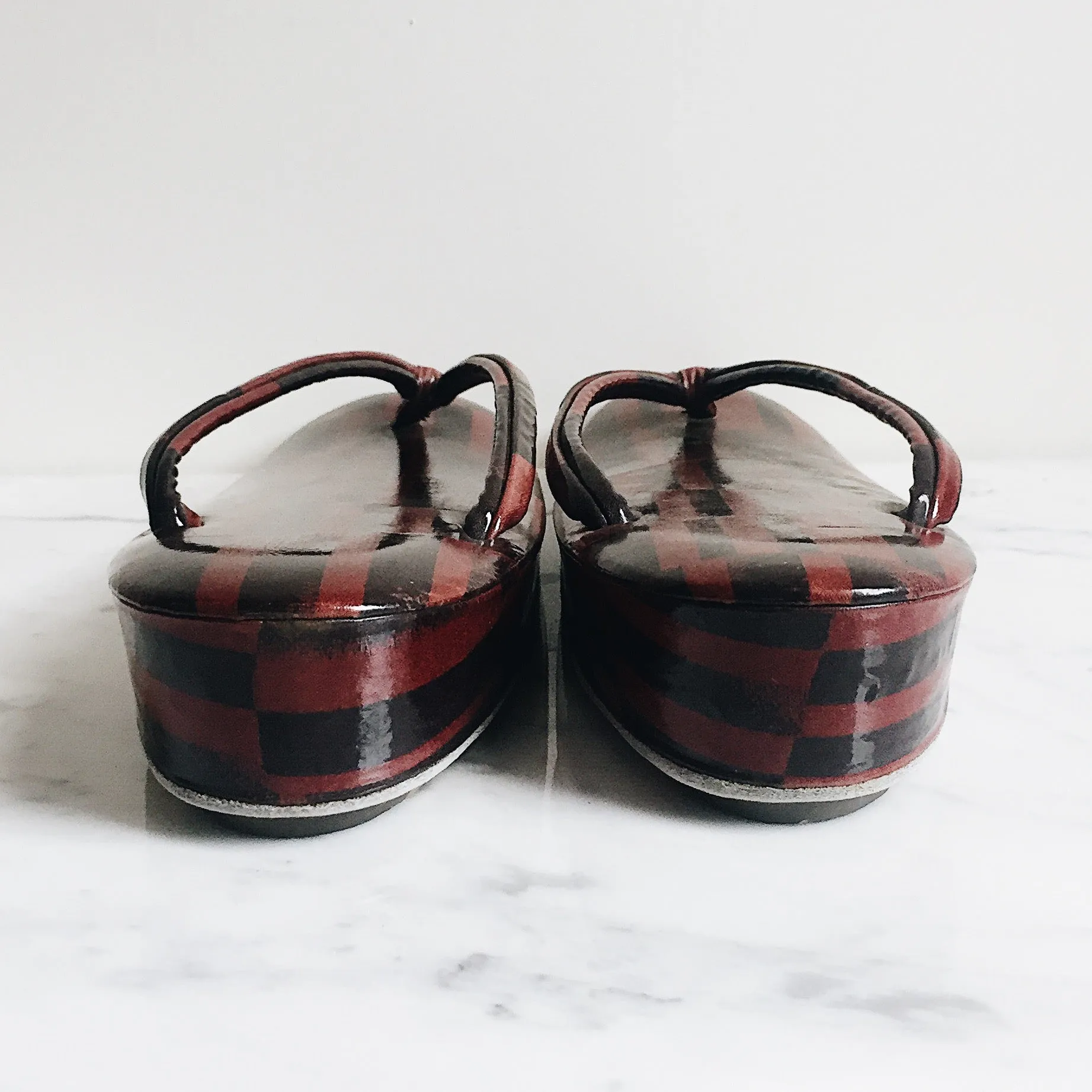 Vintage Burgundy Checkers Zori Slippers